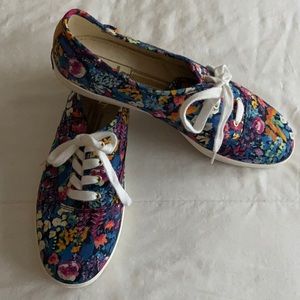 KEDS - Champion floral canvas lace up sneaker 🌸🌺